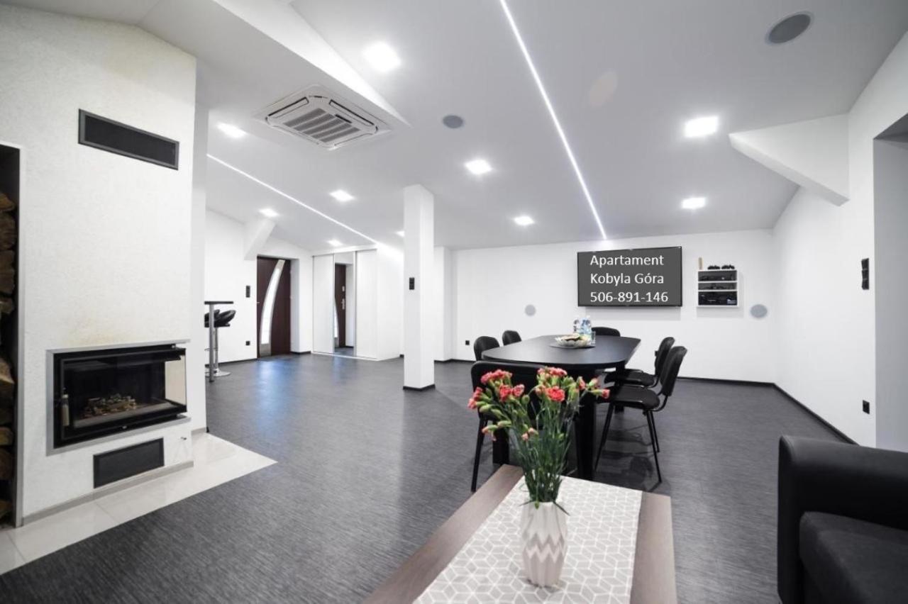 Apartament Iwona Kobyla Góra 외부 사진